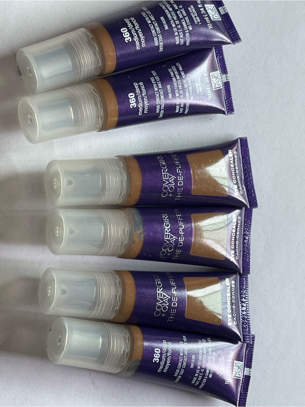 6 CoverGirl + Olay The De-Puffer Eye Concealer 0.34oz  #360 Medium/Deep - Picture 2 of 3
